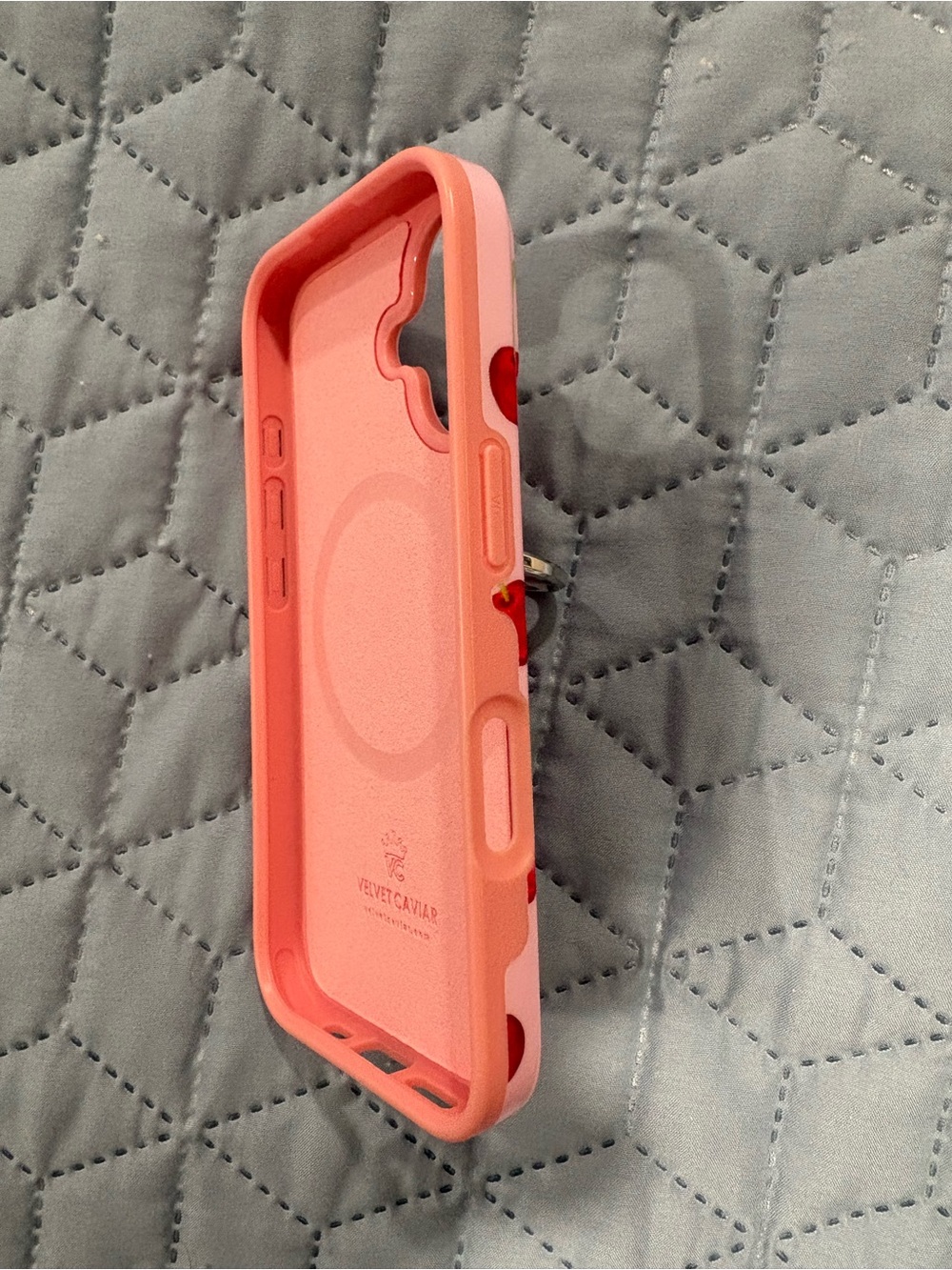 Velvet Caviar iPhone 16 Case - Picture 4 of 4